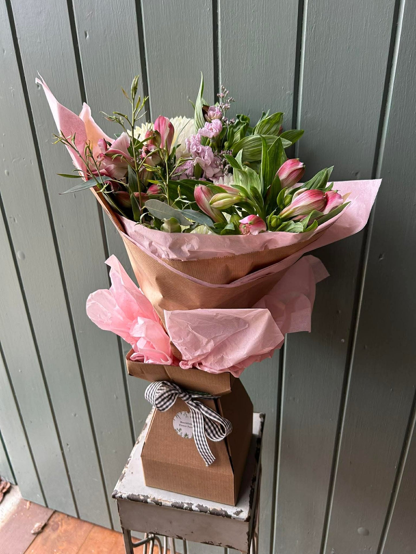 Mini boxed gift Bouquet